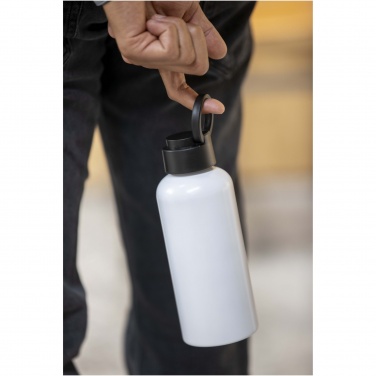 Logotrade Geschäftsgeschenke das Foto: Trinity 600 ml RCS-zertifizierte Wasserflasche aus recyceltem Aluminium mit RPET-Deckel