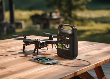 Logotrade Logogeschenke das Foto: Power Vault 21.000mAh tragbare Powerstation aus RCS rPlastik