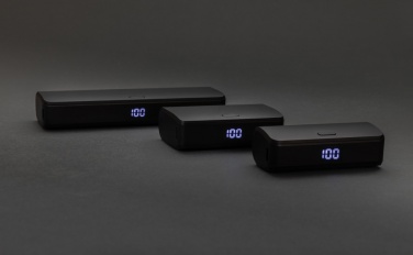 Logotrade Firmengeschenke das Foto: FlashCharge 5000mah Fast-Charge Powerbank aus RCS rPlastik