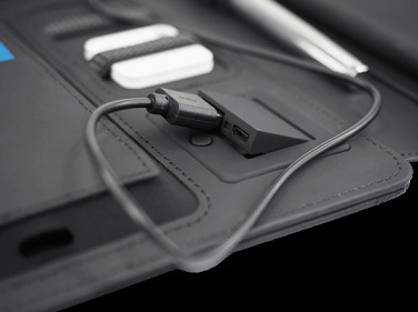 Logotrade Firmengeschenke das Foto: Organizer mit Powerbank HERMANO 54713000