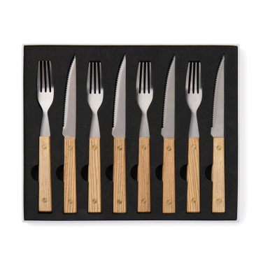 Logotrade Werbegeschenke das Foto: VINGA Paso 8-teiliges Grill-Besteck-Set