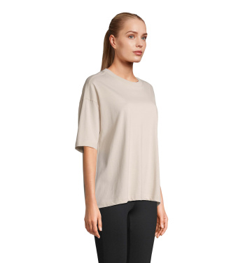 Logotrade Logogeschenke das Foto: BOXY WOMEN T-SHIRT OVERSIZE
