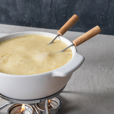 Logotrade werbemittel das Foto: BOSKA Käse-Fondue Set Party - 750ml