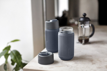Logotrade Geschäftsgeschenke das Foto: Black+Blum Glas-Reisebecher 340ml