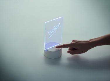 Logotrade werbemittel das Foto: Memoboard mit LED-Beleuchtung