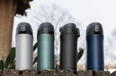 Logo trade promotional giveaway photo of: Metallic easy lock vacuum mug