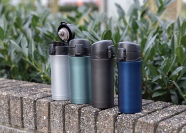 Logotrade corporate gift picture of: Metallic easy lock vacuum mug