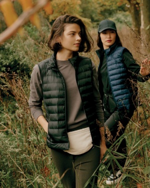 Logo trade promotional product photo of: Iqoniq Meru women recycled polyester bodywarmer