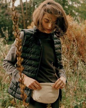 Logo trade promotional item photo of: Iqoniq Meru women recycled polyester bodywarmer