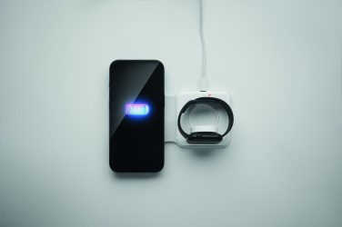 Logotrade promotional giveaway image of: 2 in 1 foldable charger 15W