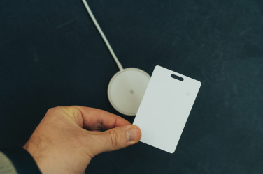 Logo trade corporate gift photo of: Findit RCS rplastic ultra-thin finder card rechargeable