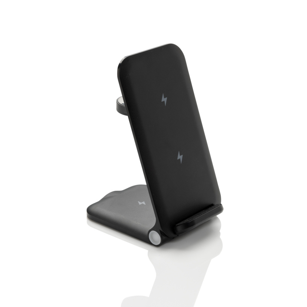 Logotrade promotional gift picture of: Powerpal 3 in 1 RCS recycled plastic 15W charger