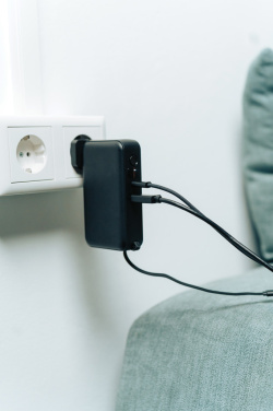 Logotrade promotional gift image of: Urban Vitamin Eureka hybrid GANcharger 10000mah powerbank65W