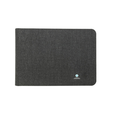 Logo trade promotional giveaway photo of: Swiss Peak 15W magnetic charging laptop sleeve 14-15,6"