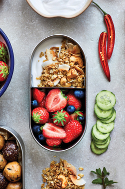 Logo trade advertising product photo of: Black+Blum Stainless Steel Double Bento Box