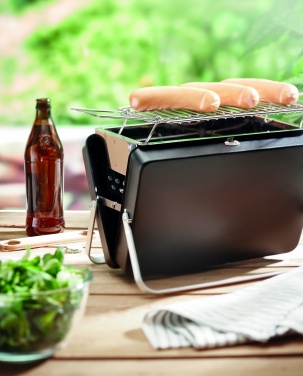 Logotrade reklaamkingitused pilt: Kaasaskantav grill ja alus