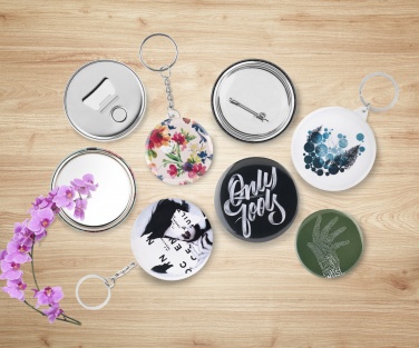 Logotrade firmakingituse foto: Kinnita nupp