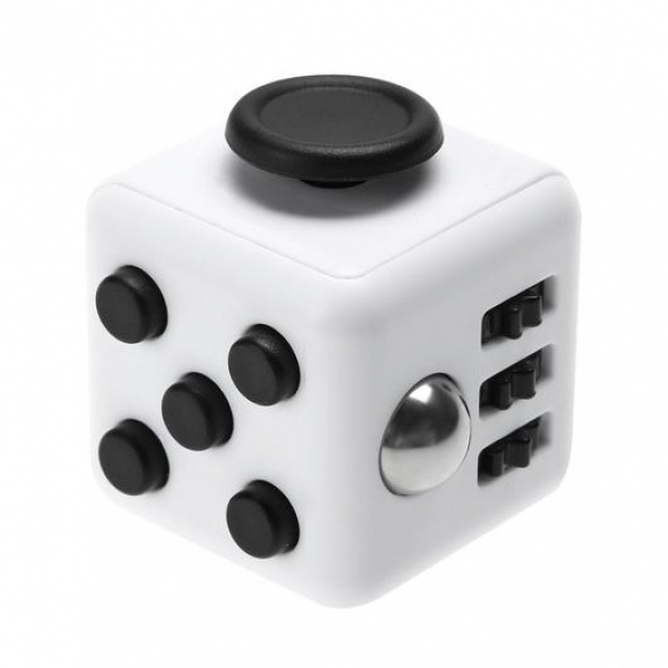 Logotrade meened pilt: Fidget Cube