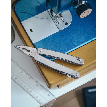Logotrade reklaamkingid pilt: SwissTool Spirit X - 25 tööriista Victorinox