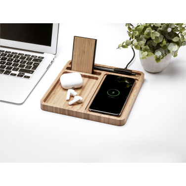 Logotrade reklaamkingituse foto: Bamboo Organizer laadija