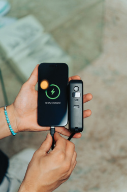 Logo trade meened foto: Urban Vitamin Eureka hübriid 10000mah akupank 65W