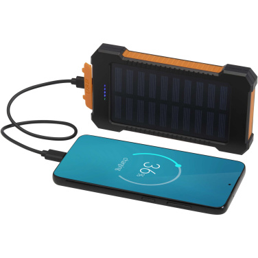 Logotrade ärikingituse foto: Altair 5000 mAh 10W taaskasutatud plastist vastupidav päikesepatarei sisseehitatud taskulambiga