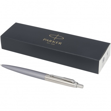 Logotrade liikelahja tuotekuva: Parker Jotter XL-kuulakärkikynä, matta, kromireunus