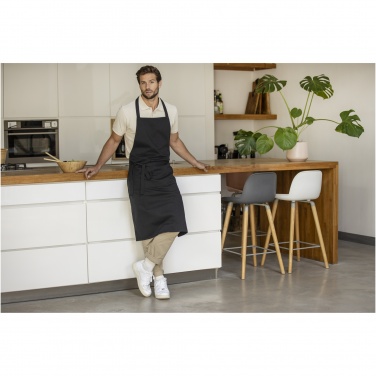 Logo trade mainoslahjat tuotekuva: Shara 240 g/m2 Aware™-esiliina kierrätetystä materiaalista