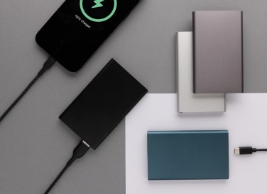 Logotrade mainoslahjat ja liikelahjat tuotekuva: 4000mAh virtapankki USB-C:llä RCS muovista/alumiinista