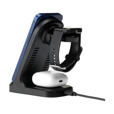 Logotrade mainoslahjat ja liikelahjat tuotekuva: Triple-Up RCS kierrätetty ABS-langaton latausteline