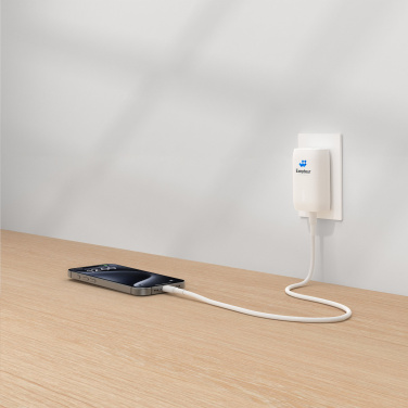 Logotrade mainoslahjat kuva: Belkin BoostCharge 3-porttinen seinälaturi