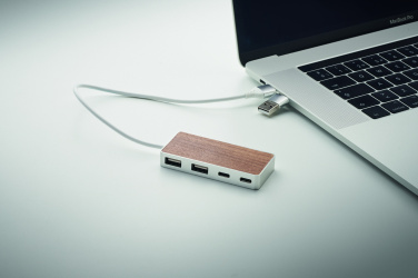 Logotrade mainoslahja ja liikelahja kuva: USB-keskitin 4 porttia 27,5 cm