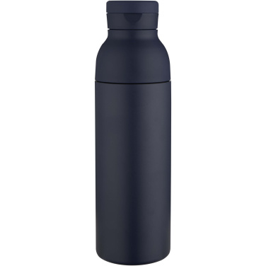 Logotrade mainoslahjat kuva: Illuminate 650 ml:n RCS-kierrätetty, ruostumattomasta teräksestä valmistettu kaksiseinämäinen vesipullo, jossa on kolmiosainen kansisetti
