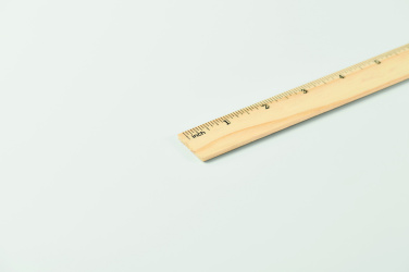 Logotrade mainostuote tuotekuva: Puinen viivoitin 20cm