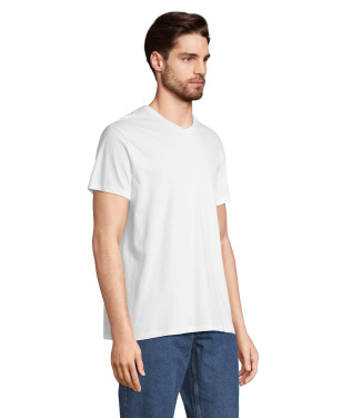 Logotrade mainostuote tuotekuva: REGENT V  V-NECK T-SHIRT