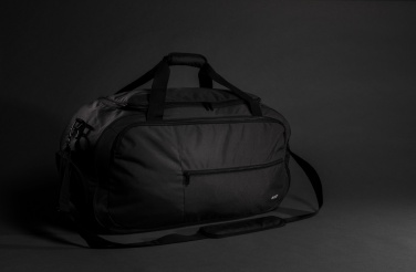 Logotrade biznesa dāvanas foto: Swiss Peak AWARE™ RPET sporta dufelis