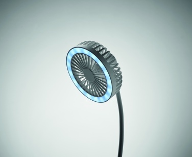 Logotrade Ideja dāvanas foto: Galda lādētāja ventilators ar gaismu
