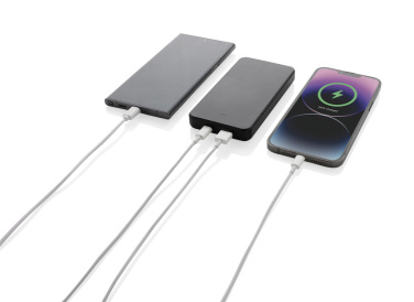 Logotrade biznesa dāvanas foto: Boostcore RCS otrreizējās plastmasas barošanas bloks 10 000 mAh USB C