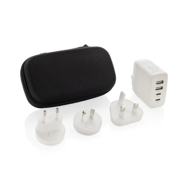 Logotrade biznesa dāvanas foto: TravelCharge Pro RCS rplastmasas ceļojumu lādētājs ar USB C