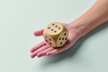 Лого трейд pекламные cувениры фото: Schima wooden dice 5cm dia