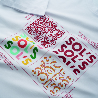 Лого трейд pекламные cувениры фото: The SOL'S T-shirt sample kit.