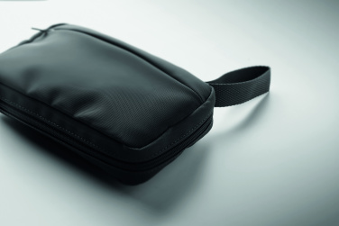 Лого трейд pекламные продукты фото: Toiletry bag 600D RPET