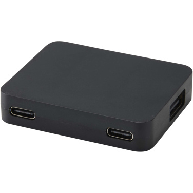 Logotrade profilprodukter bild: Gaia 4-portars USB-hubb med USB-A- och Typ-C-utgång och dubbla ingångar – tillverkad av återvunnen plast