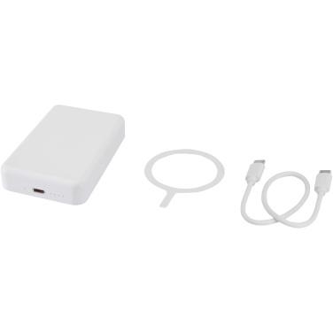 Logotrade kampanjprodukter bild: Acrab 10 000 mAh 15 W magnetisk trådlös powerbank med 20 W PD – tillverkad av återvunnen plast