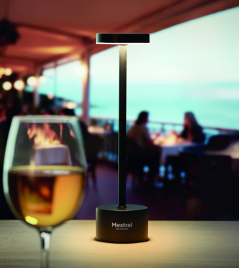 Logotrade reklamprodukter bild: Bordslampa i aluminium