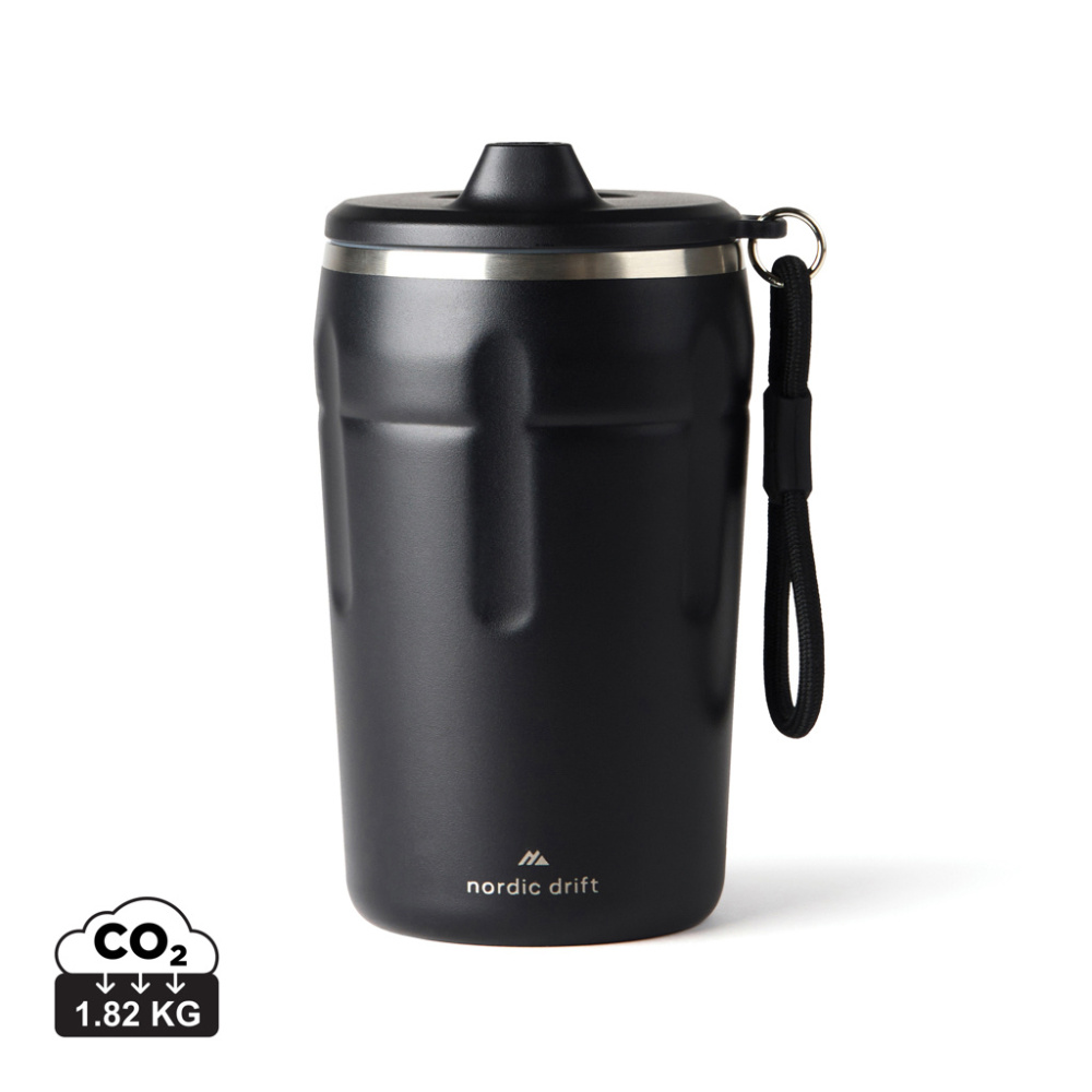 Logotrade reklamprodukter bild: Nordic Drift Trail RCS låsbar och läckagesäkra kaffemugg 350
